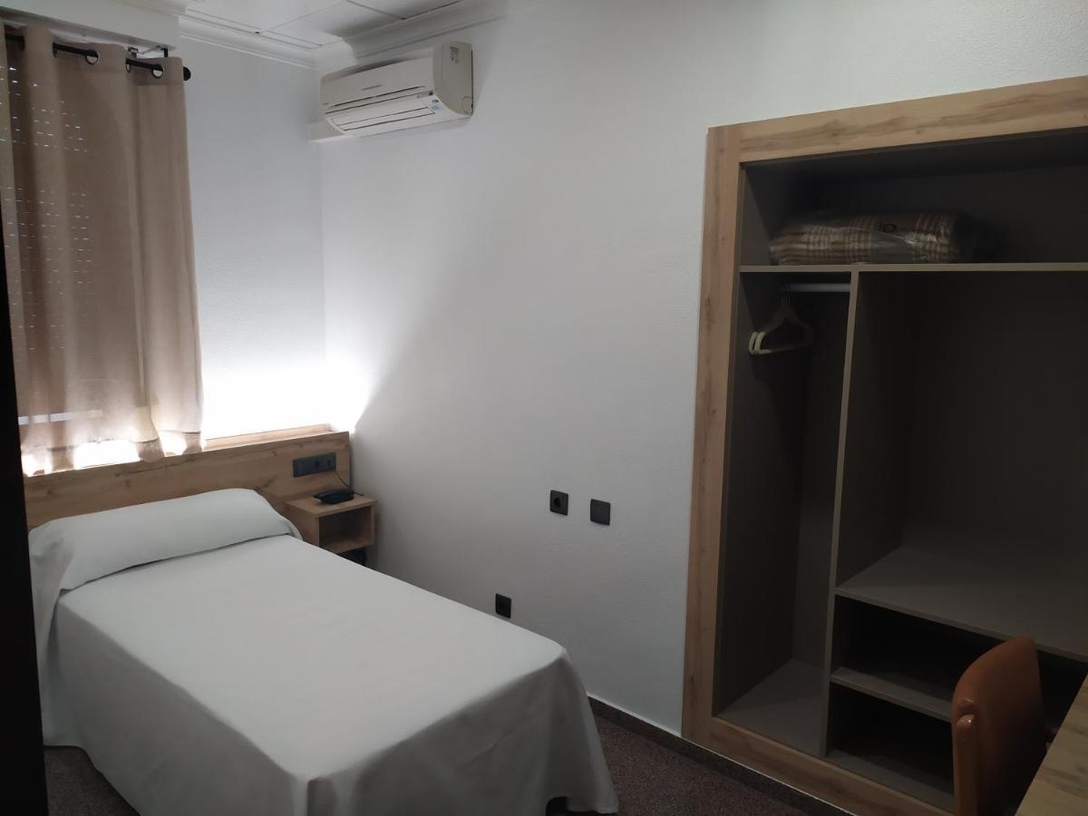 Venta El Borrego Hotell Bañeres Exteriör bild